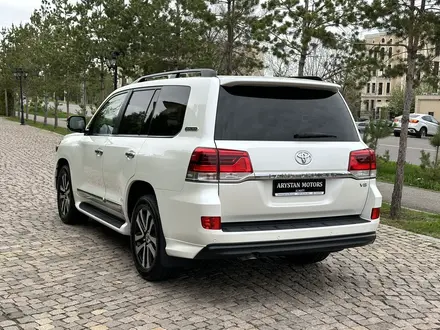 Toyota Land Cruiser 2018 года за 36 500 000 тг. в Алматы – фото 10