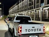 Toyota Hilux 2014 годаfor8 500 000 тг. в Актау – фото 4