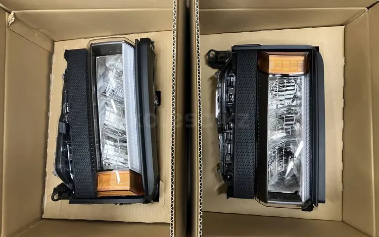 Фары передние Toyota Prado 250 за 140 000 тг. в Усть-Каменогорск