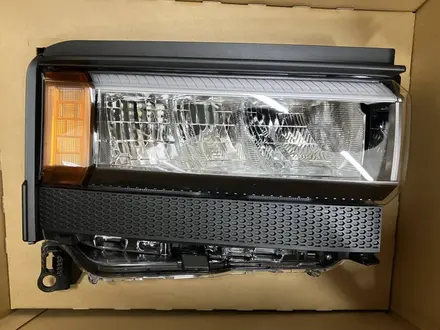 Фары передние Toyota Prado 250 за 140 000 тг. в Усть-Каменогорск – фото 2