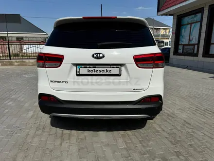 Kia Sorento 2015 года за 10 800 000 тг. в Алматы – фото 2