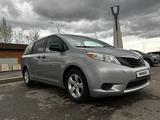 Toyota Sienna 2017 года за 13 900 000 тг. в Алматы – фото 2