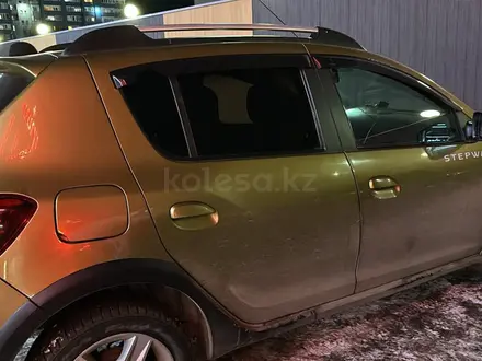 Renault Sandero Stepway 2015 года за 4 200 000 тг. в Петропавловск – фото 2