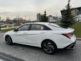Hyundai Elantra 2024 года за 9 490 000 тг. в Алматы – фото 5