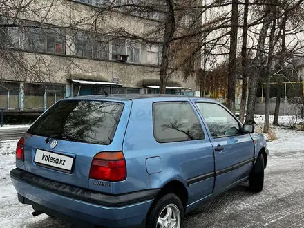 Volkswagen Golf 1992 года за 800 000 тг. в Алматы – фото 9