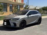 Lexus RX 350h 2023 годаүшін32 500 000 тг. в Шымкент – фото 3