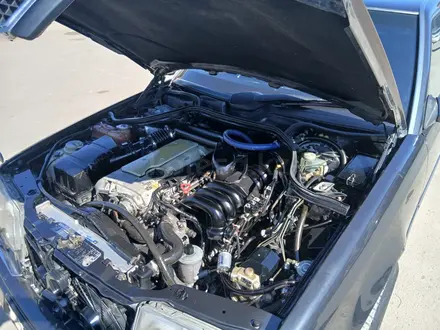 Mercedes-Benz E 280 1993 года за 1 700 000 тг. в Актау – фото 6