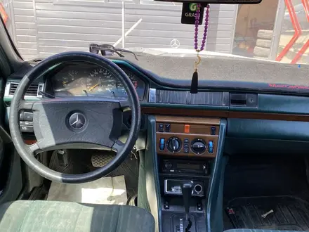 Mercedes-Benz E 230 1991 года за 1 550 000 тг. в Актобе – фото 8