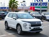 Mitsubishi Outlander 2025 года за 17 300 000 тг. в Семей