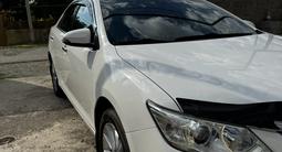 Toyota Camry 2014 года за 10 800 000 тг. в Шымкент – фото 4