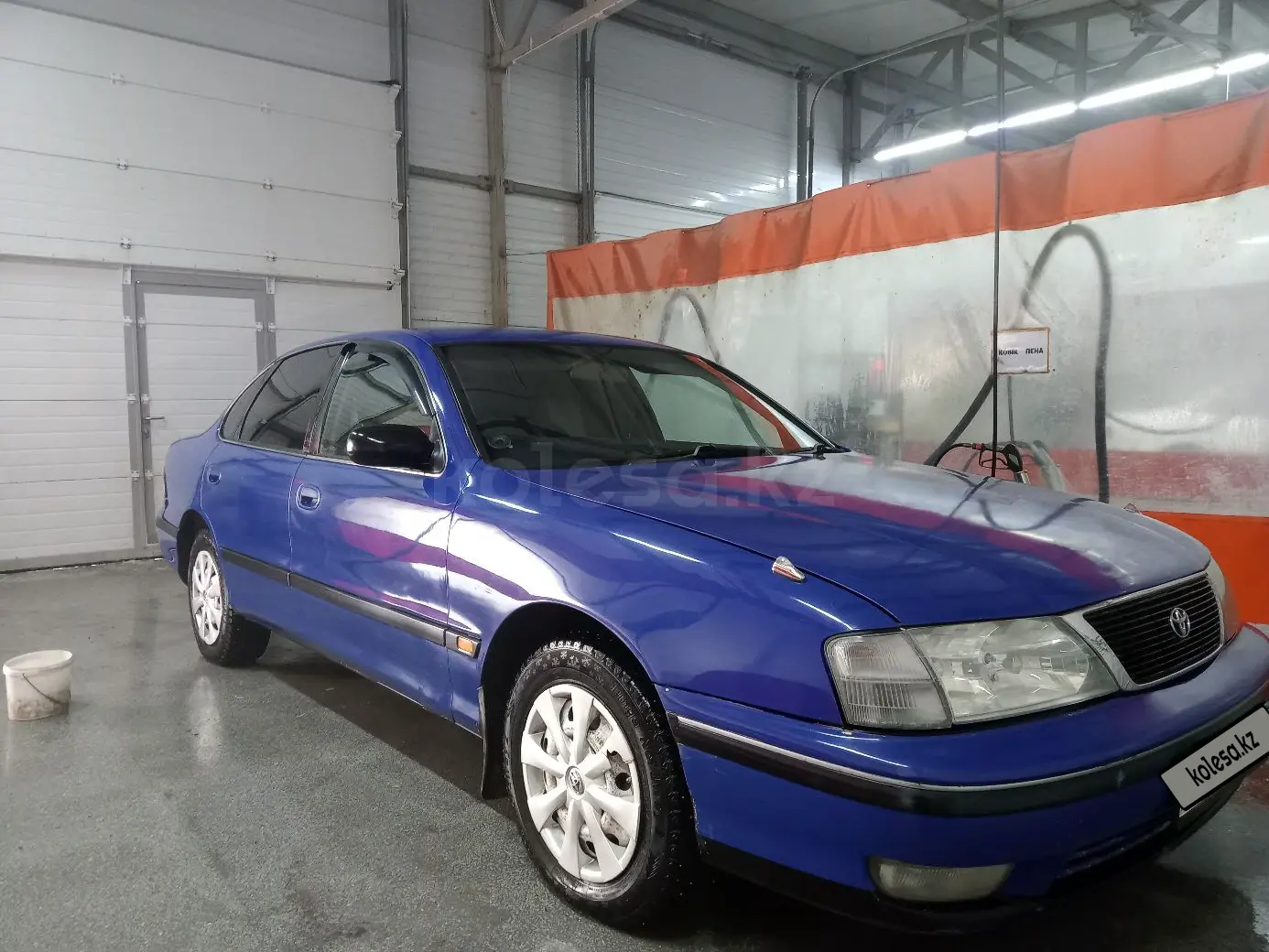 Toyota Avalon, 1996