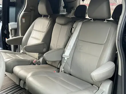 Toyota Sienna 2017 года за 14 650 000 тг. в Алматы – фото 14