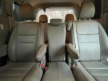 Toyota Sienna 2017 года за 14 650 000 тг. в Алматы – фото 19