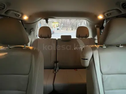 Toyota Sienna 2017 года за 14 650 000 тг. в Алматы – фото 29