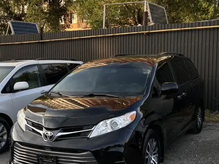 Toyota Sienna 2017 года за 14 650 000 тг. в Алматы – фото 30
