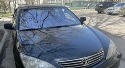 Toyota Camry 2004 годаүшін5 500 000 тг. в Алматы – фото 2