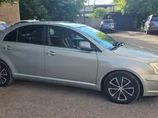 Toyota Avensis, 2004