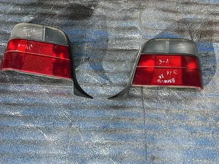 Стопаки (задние фары — фонари) BMW E36 за 1 000 тг. в Алматы