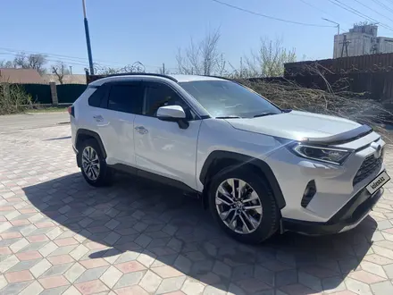 Toyota RAV4 2020 года за 18 000 000 тг. в Аягоз – фото 3