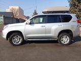 Toyota Land Cruiser Prado 2010 года за 14 300 000 тг. в Алматы – фото 4