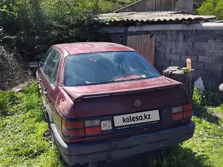 Volkswagen Passat 1992 года за 400 000 тг. в Алматы