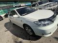 Toyota Camry 2005 года за 3 500 000 тг. в Актобе – фото 3