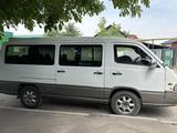 SsangYong Istana 2003 года за 1 900 000 тг. в Алматы – фото 2