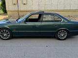 BMW 528 1994 года за 1 350 000 тг. в Алматы – фото 3