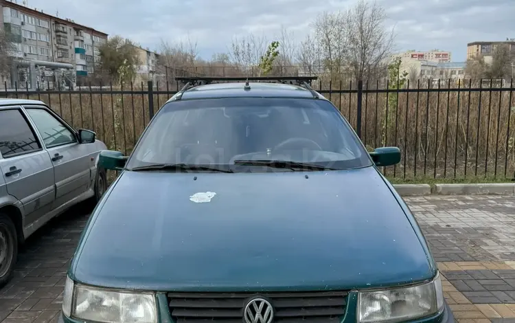Volkswagen Passat 1995 годаүшін1 750 000 тг. в Уральск