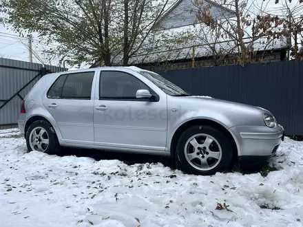 Volkswagen Golf 2001 года за 2 850 000 тг. в Уральск