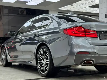 BMW 530 2018 года за 17 500 000 тг. в Алматы – фото 15