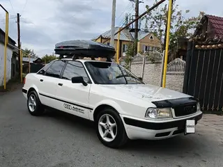 Audi 80