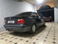 BMW 318 1993 годаүшін1 650 000 тг. в Шымкент