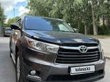 Toyota Highlander 2014 года за 16 800 000 тг. в Караганда