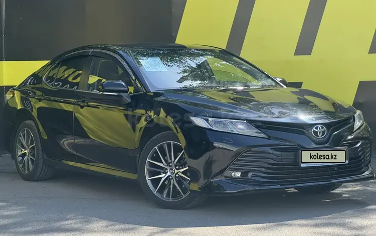 Toyota Camry 2019 годаүшін12 000 000 тг. в Семей