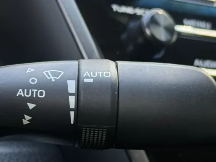 Toyota Camry 2019 года за 12 000 000 тг. в Семей – фото 18