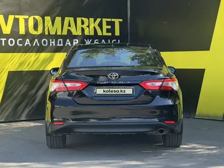 Toyota Camry 2019 года за 12 000 000 тг. в Семей – фото 5
