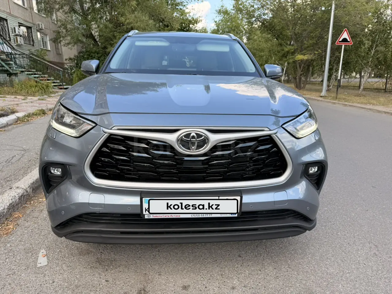 Toyota Highlander, 2022