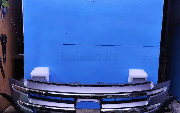 Решетка радиатора Honda CR-V за 45 000 тг. в Астана