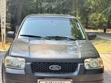 Ford Escape 2005 года за 3 300 000 тг. в Тараз