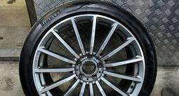 Pirelli P-Zero за 900 000 тг. в Алматы