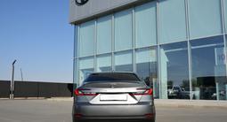 Toyota Camry Luxe eCVT 2026 года за 24 190 000 тг. в Шымкент – фото 4