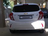 Chevrolet Spark 2019 года за 4 400 000 тг. в Шымкент – фото 4