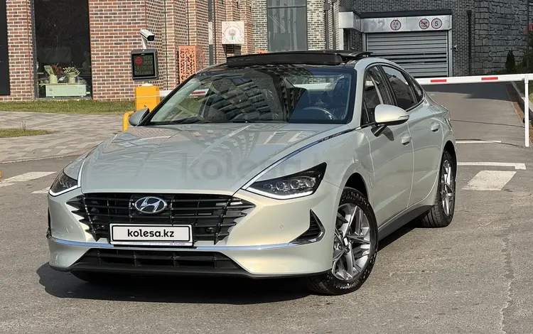 Hyundai Sonata 2022 года за 15 200 000 тг. в Алматы