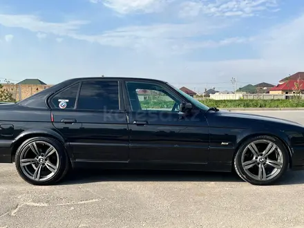 BMW 525 1995 года за 2 500 000 тг. в Шымкент – фото 8