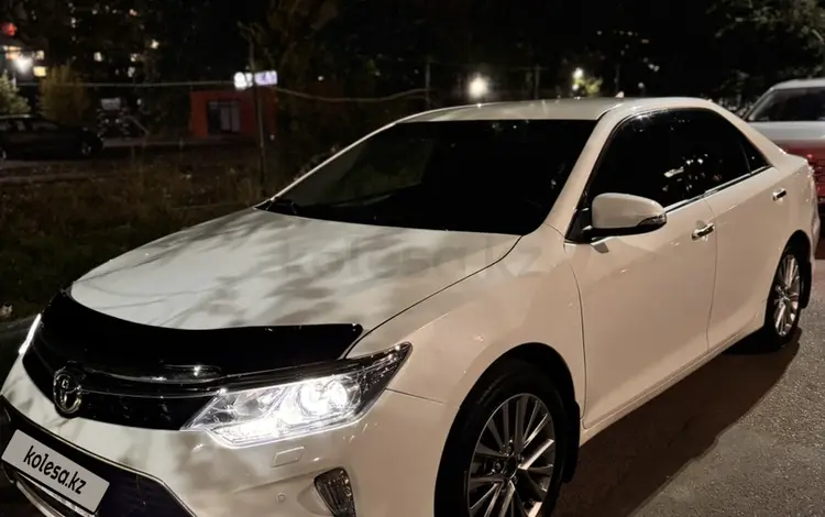 Toyota Camry 2017 года за 12 700 000 тг. в Алматы