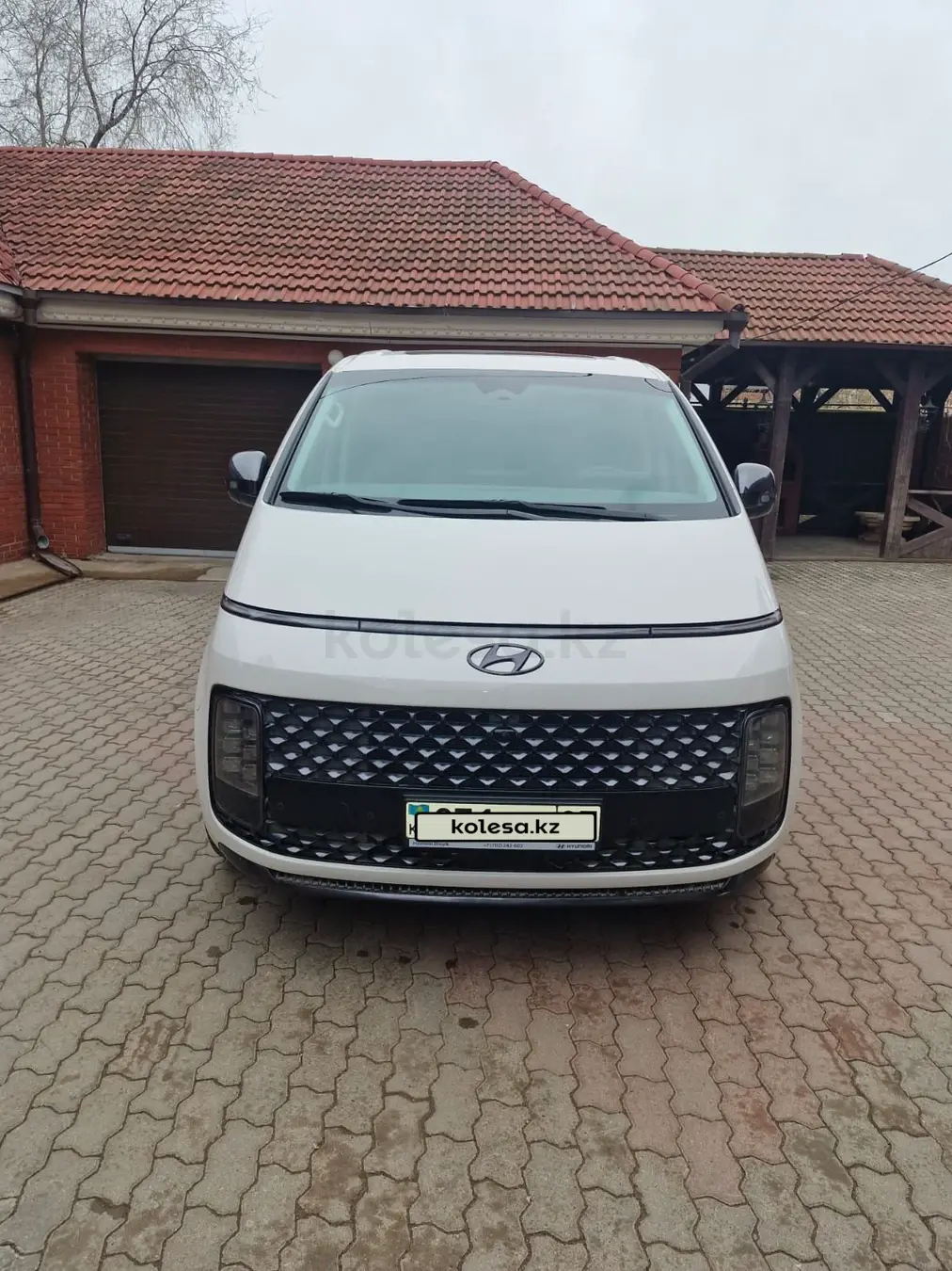 Hyundai Staria, 2023