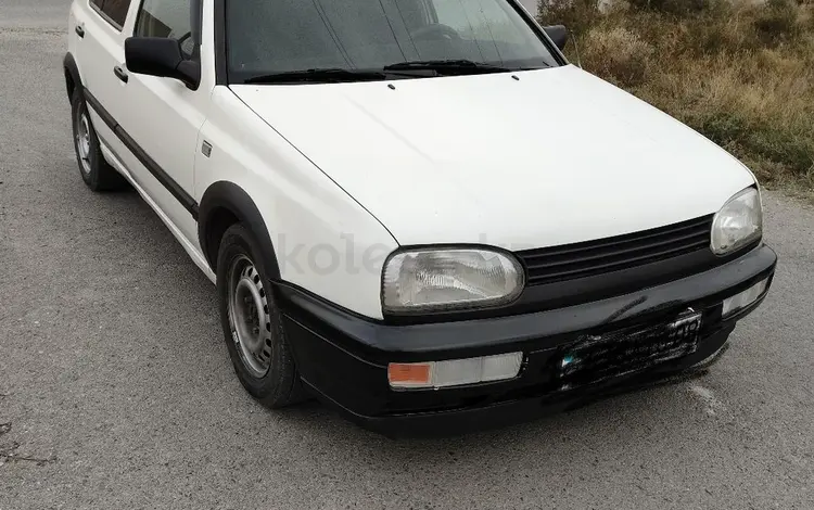 Volkswagen Golf 1995 годаfor1 760 000 тг. в Тараз