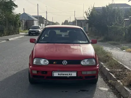 Volkswagen Golf 1995 года за 1 500 000 тг. в Шымкент