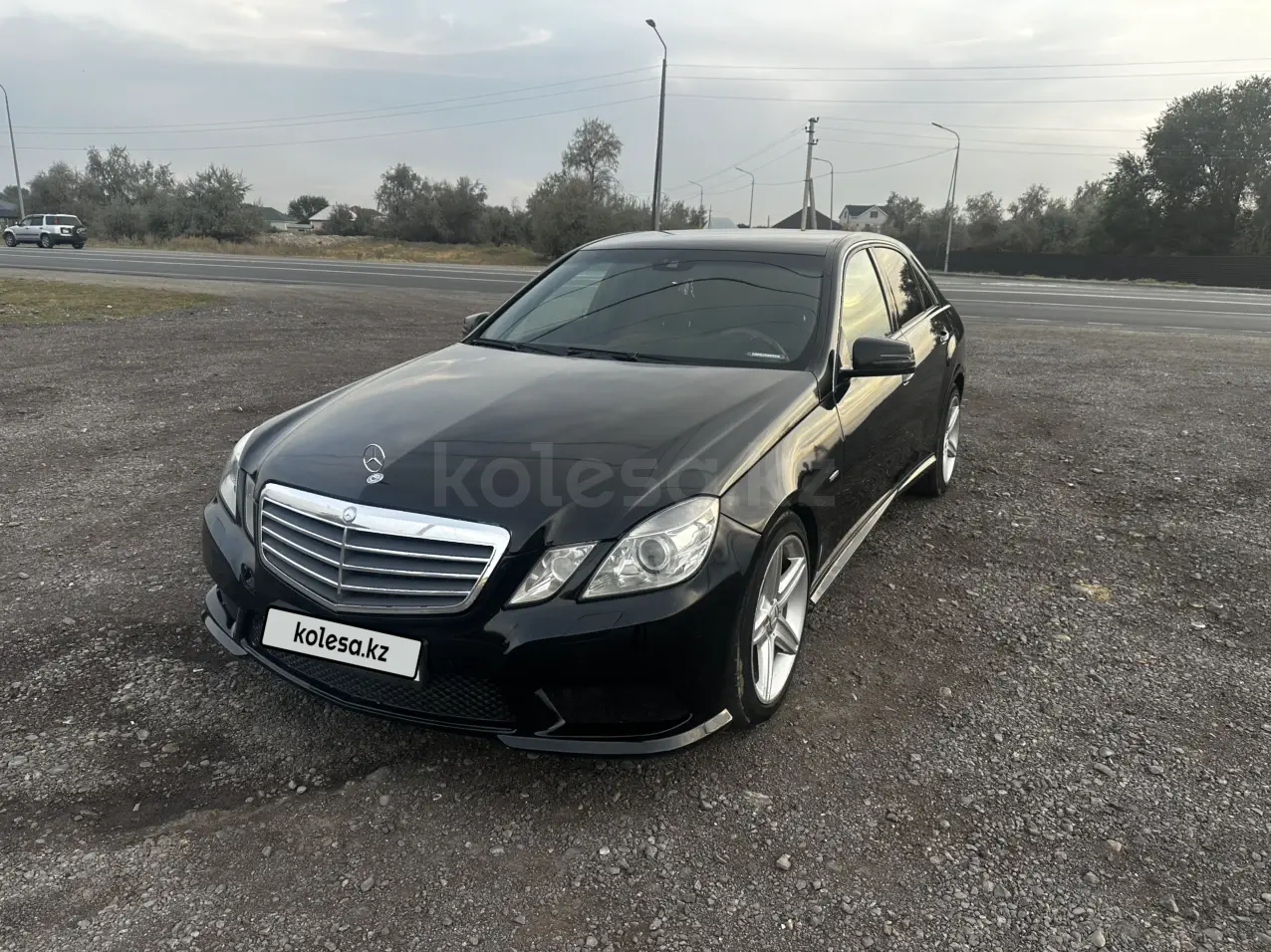 Mercedes-Benz E-Class, 2011